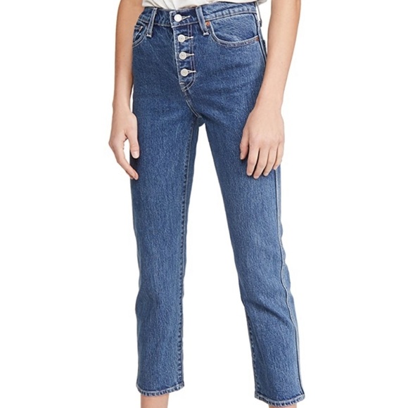 Levi's Premium Wedgie Straight High Rise Jeans - Picture 4 of 7